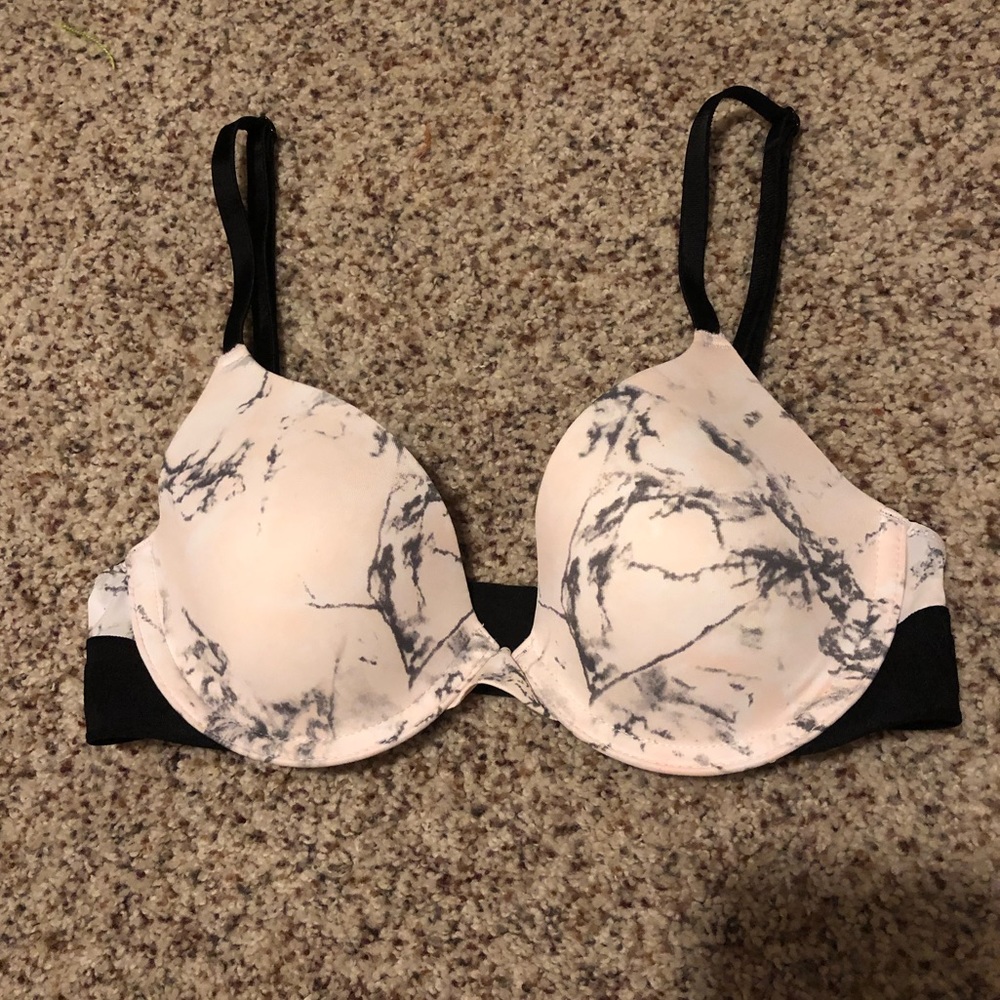 Marble print Victoria’s Secret PINK bra